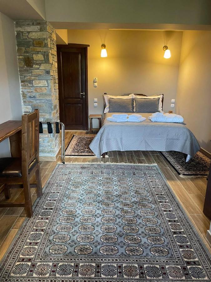 La Noi Guesthouse Samarina Ngoại thất bức ảnh