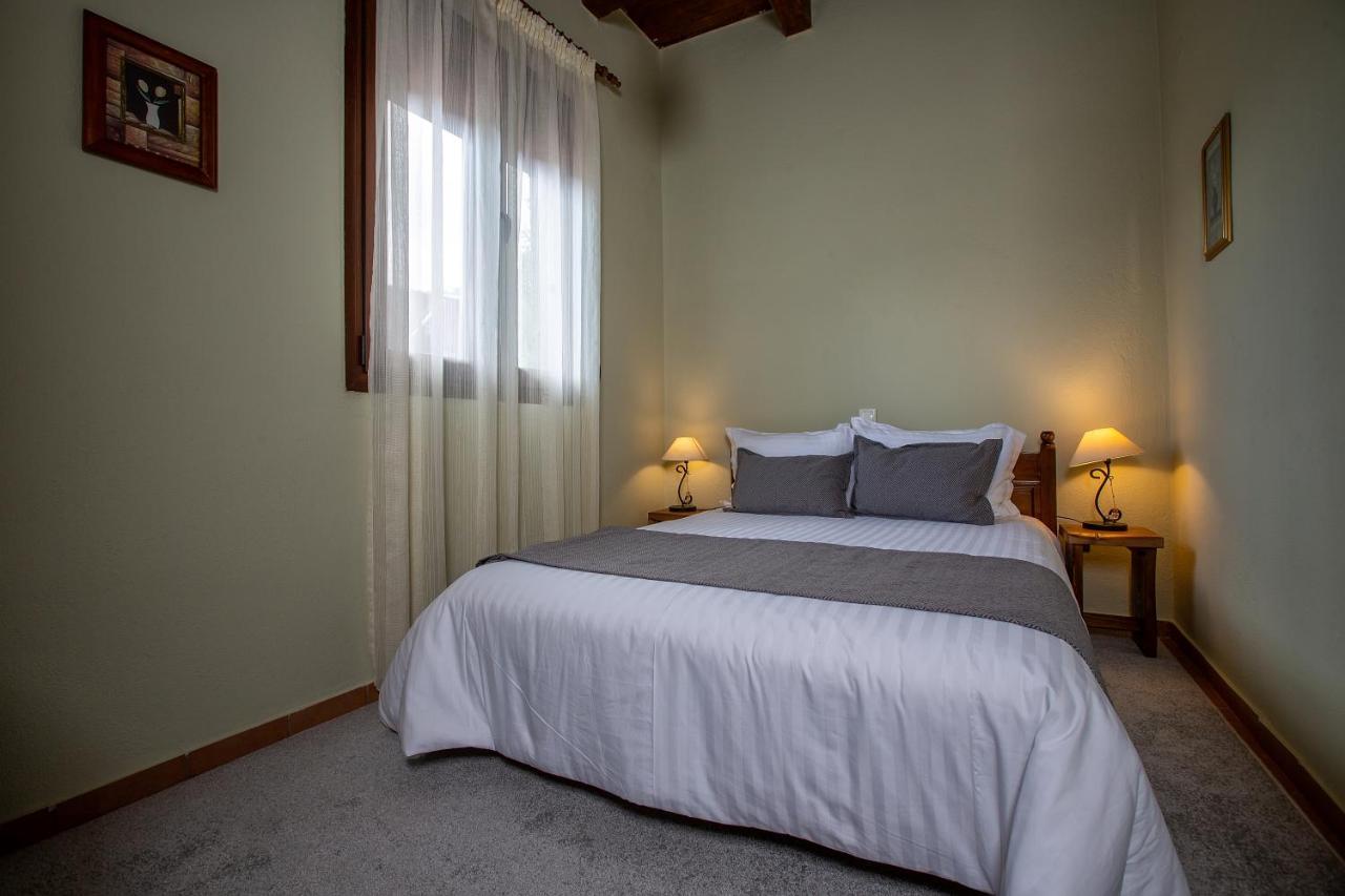 La Noi Guesthouse Samarina Ngoại thất bức ảnh