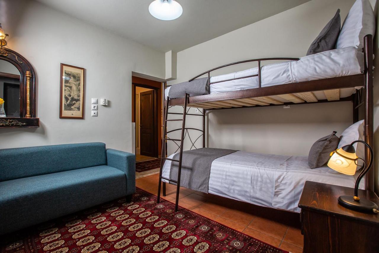 La Noi Guesthouse Samarina Ngoại thất bức ảnh