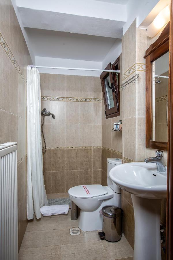 La Noi Guesthouse Samarina Ngoại thất bức ảnh